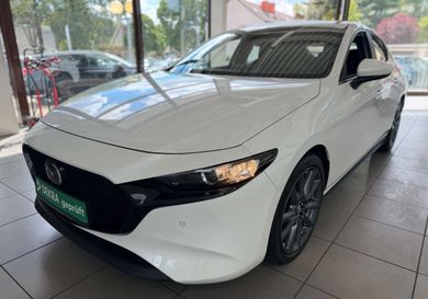 Mazda 3, 2021