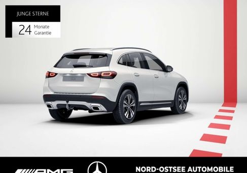 Mercedes-Benz GLA 200, 2020