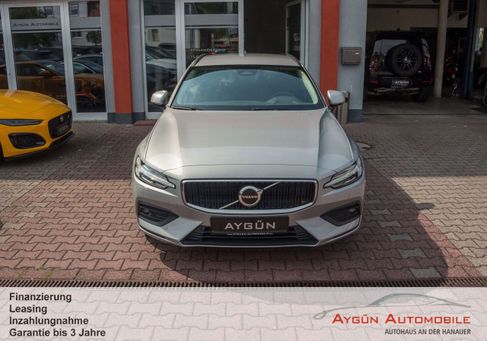 Volvo V60, 2023