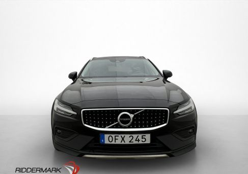 Volvo V60 Cross Country, 2021