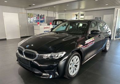BMW 318, 2021