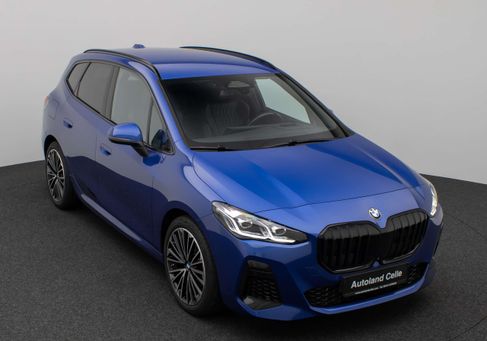 BMW 220, 2023 3
