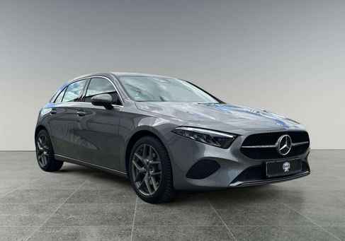 Mercedes-Benz A 220, 2023
