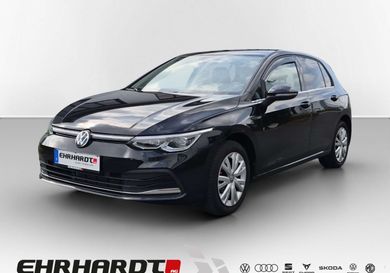 Volkswagen Golf, 2022