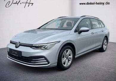 Volkswagen Golf, 2024