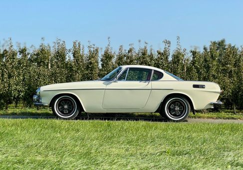 Volvo P1800, 1970