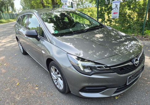 Opel Astra, 2021