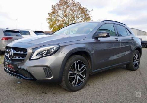 Mercedes-Benz GLA 250, 2018