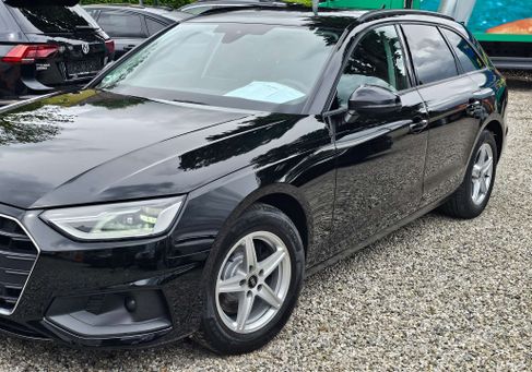 Audi A4, 2022