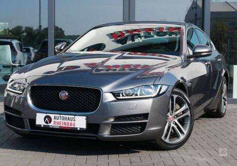 Jaguar XE, 2018