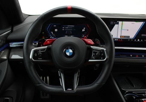 BMW M5, 2025