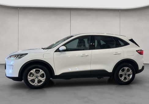 Ford Kuga, 2022