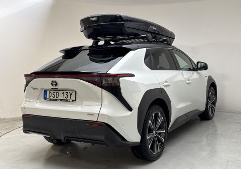 Toyota bZ4X, 2023 3