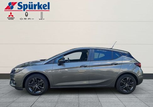 Opel Astra, 2021