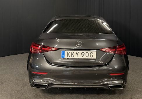 Mercedes-Benz C 300, 2023 3