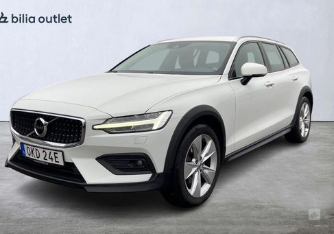 Volvo V60 Cross Country, 2020