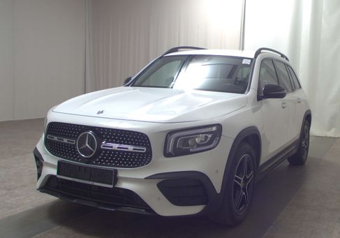 Mercedes-Benz GLB 200, 2023