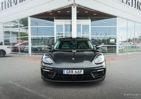 Porsche Panamera, 2022