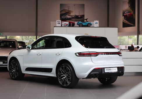 Porsche Macan, 2022