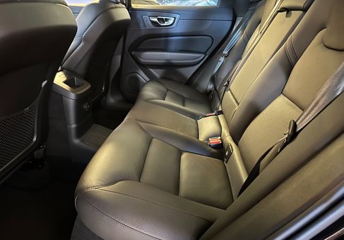 Volvo XC60, 2025