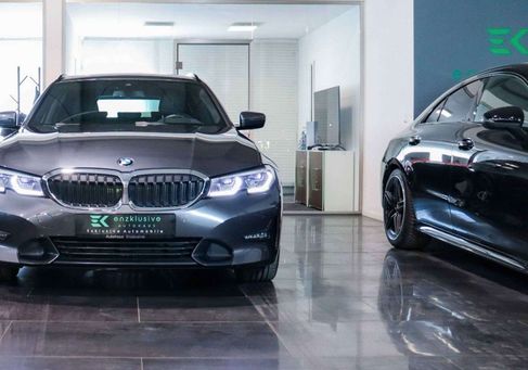 BMW 330, 2021