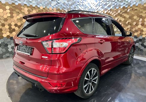 Ford Kuga, 2018