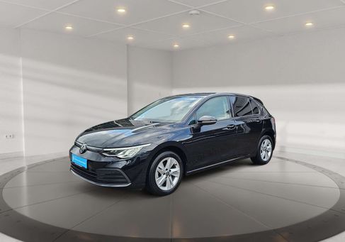 Volkswagen Golf, 2023 2