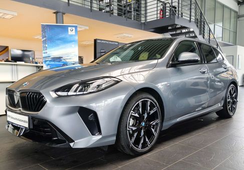 BMW 120, 2025