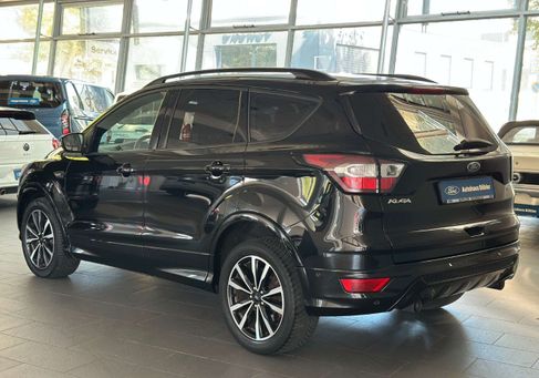Ford Kuga, 2020