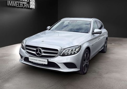 Mercedes-Benz C 300, 2021