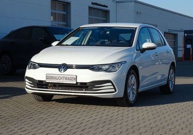 Volkswagen Golf, 2023