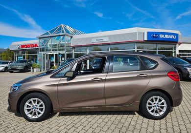 BMW 216, 2018