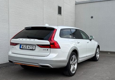 Volvo V90 Cross Country, 2018