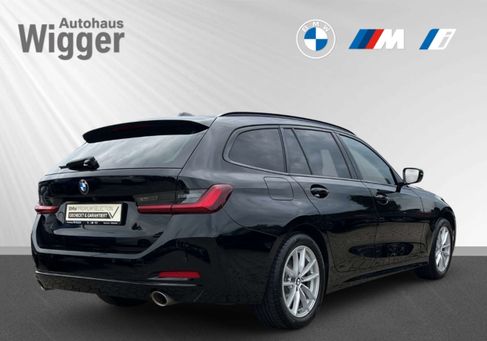 BMW 318, 2023