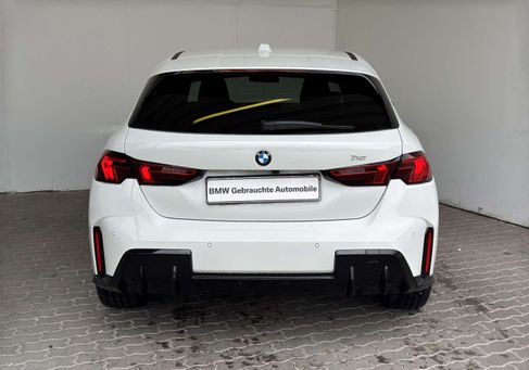 BMW 116, 2026 3