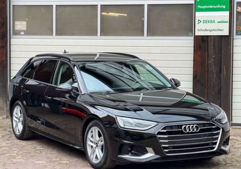 Audi A4, 2022