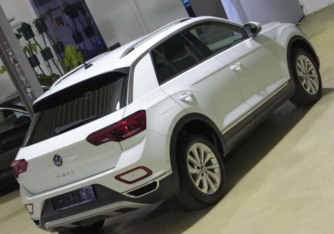 Volkswagen T-Roc, 2024