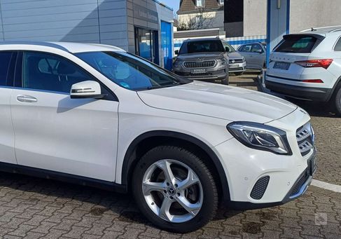 Mercedes-Benz GLA 220, 2019
