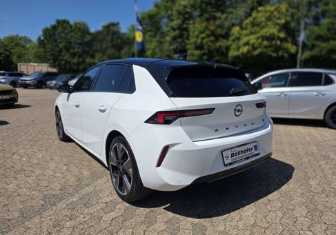 Opel Astra, 2025