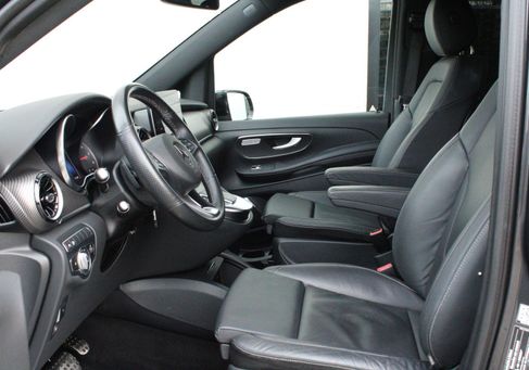 Mercedes-Benz V 250, 2023