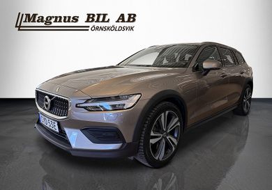 Volvo V60 Cross Country, 2022