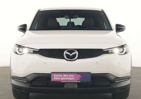 Mazda MX-30, 2023 3