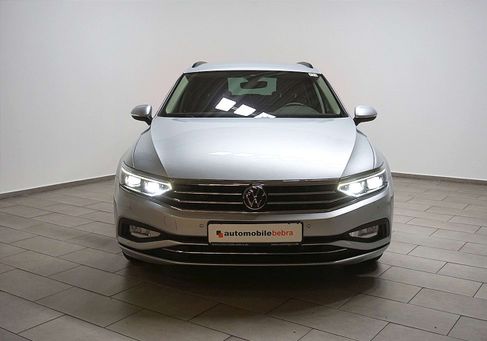 Volkswagen Passat, 2023