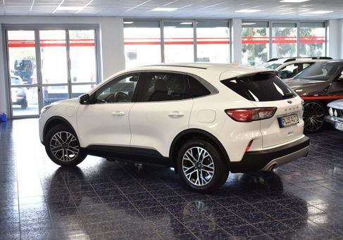 Ford Kuga, 2021