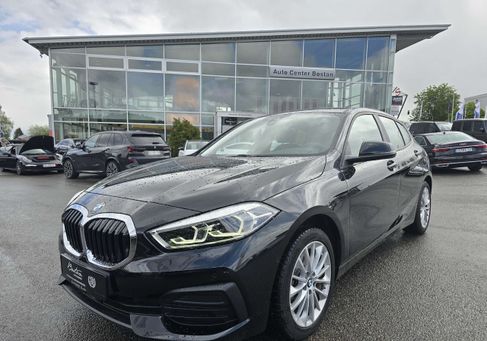 BMW 118, 2024