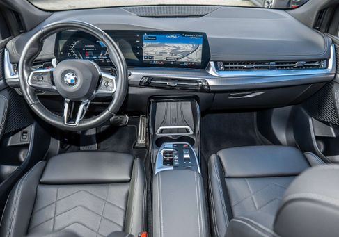 BMW 218, 2023 3
