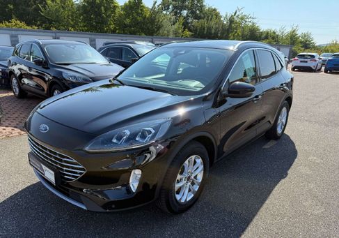 Ford Kuga, 2021