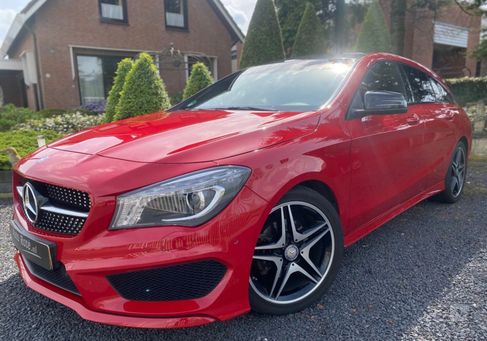 Mercedes-Benz CLA 180 Shooting Brake, 2015