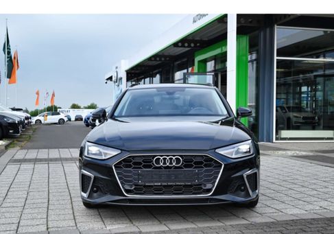 Audi A4, 2023