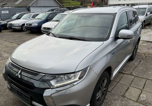 Mitsubishi Outlander, 2019